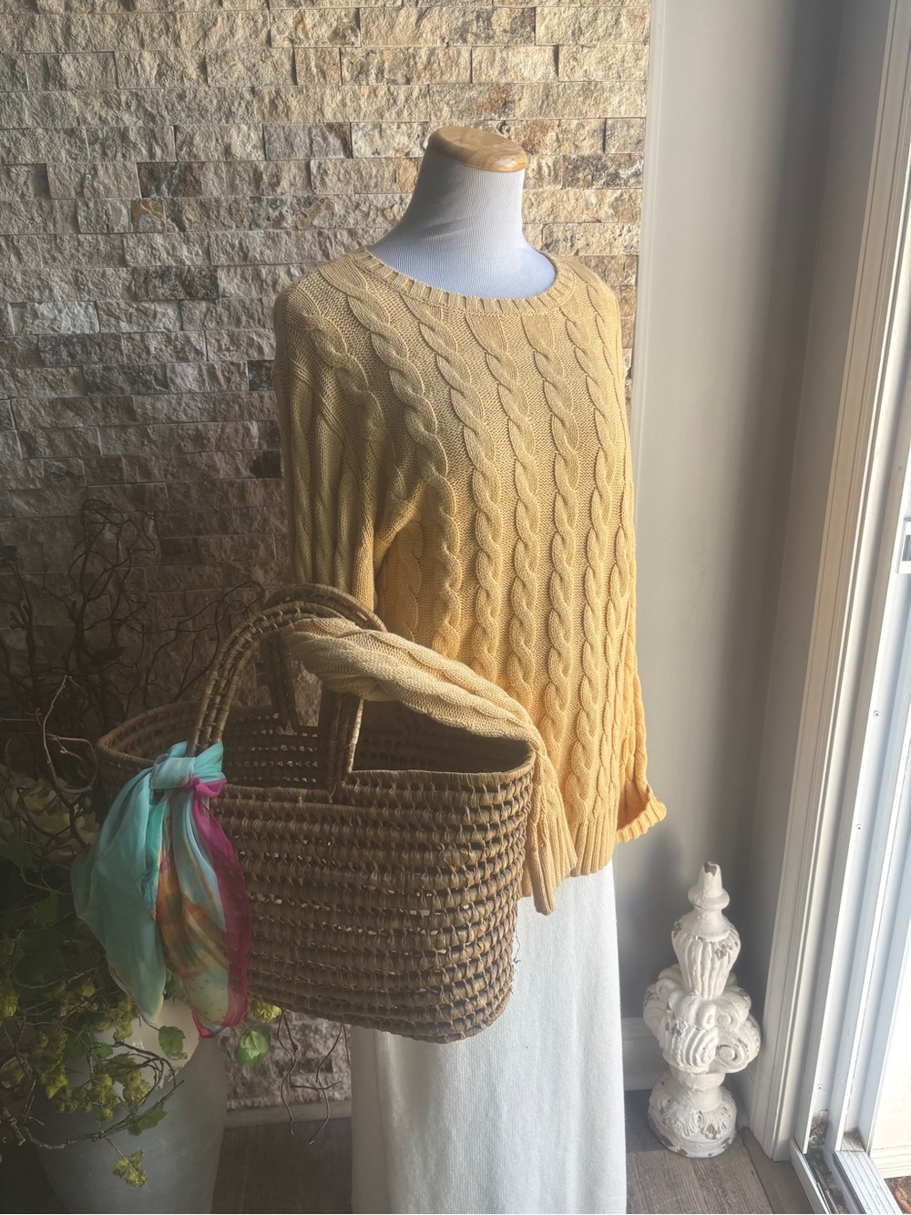 Preswick & Moore Cable Knit Crewneck Sweater - Butter Yellow